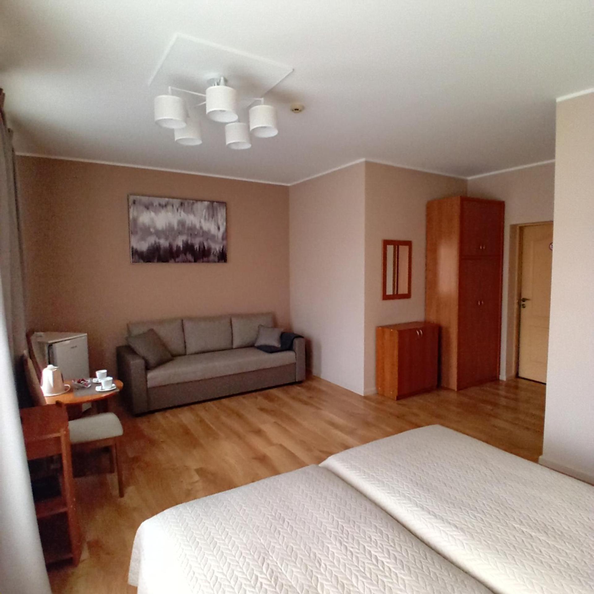 Juras Brize Hotel Ventspils Kültér fotó