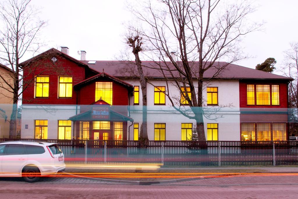 Juras Brize Hotel Ventspils Kültér fotó