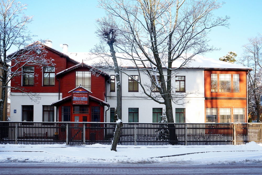 Juras Brize Hotel Ventspils Kültér fotó